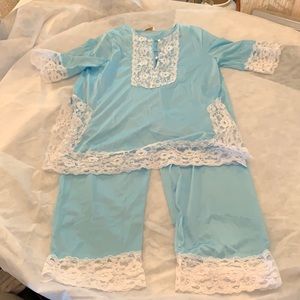 Dara Jane New York vintage pajamas lace trim large